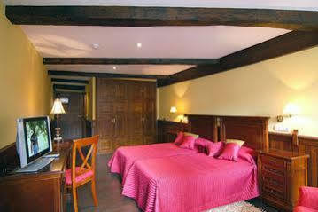 Hostal Santo Grial Santiago de Compostela Dış mekan fotoğraf